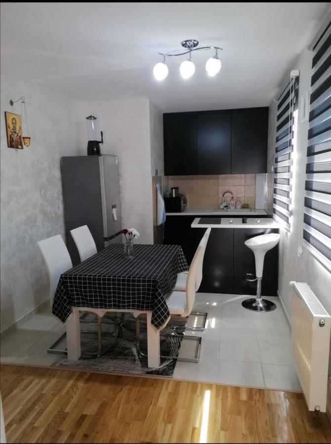 Nenadovic Apartman Obrenovac  Exterior foto